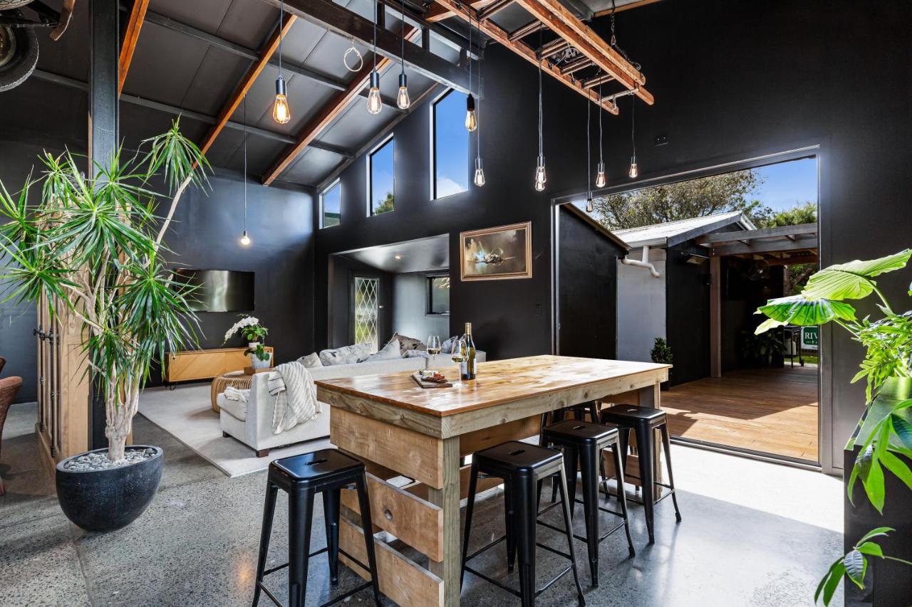 The Black Barn Auckland Exterior foto