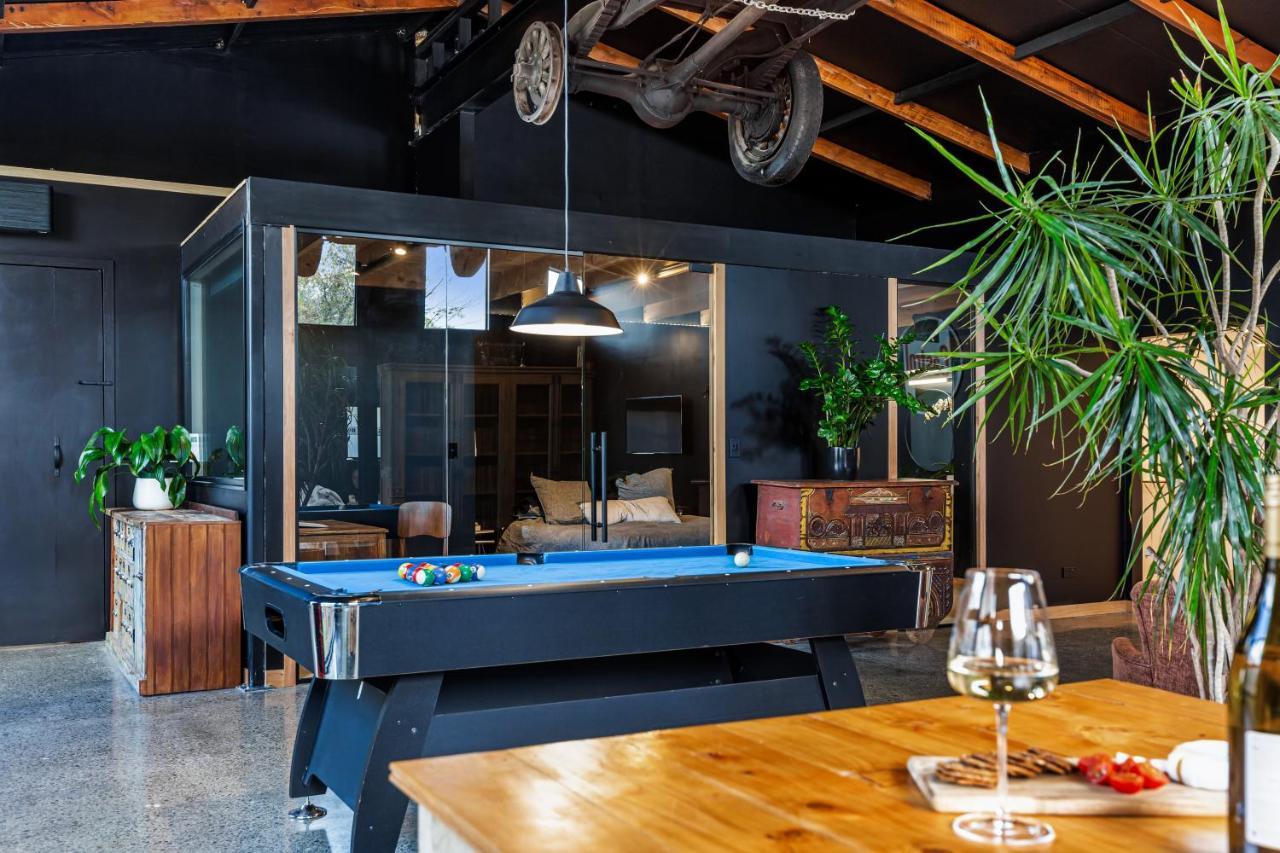 The Black Barn Auckland Exterior foto